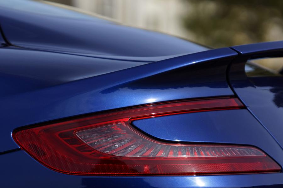 Детали экстерьера Aston Martin Vanquish 2012 года  (UK) (фото 26 из 170)